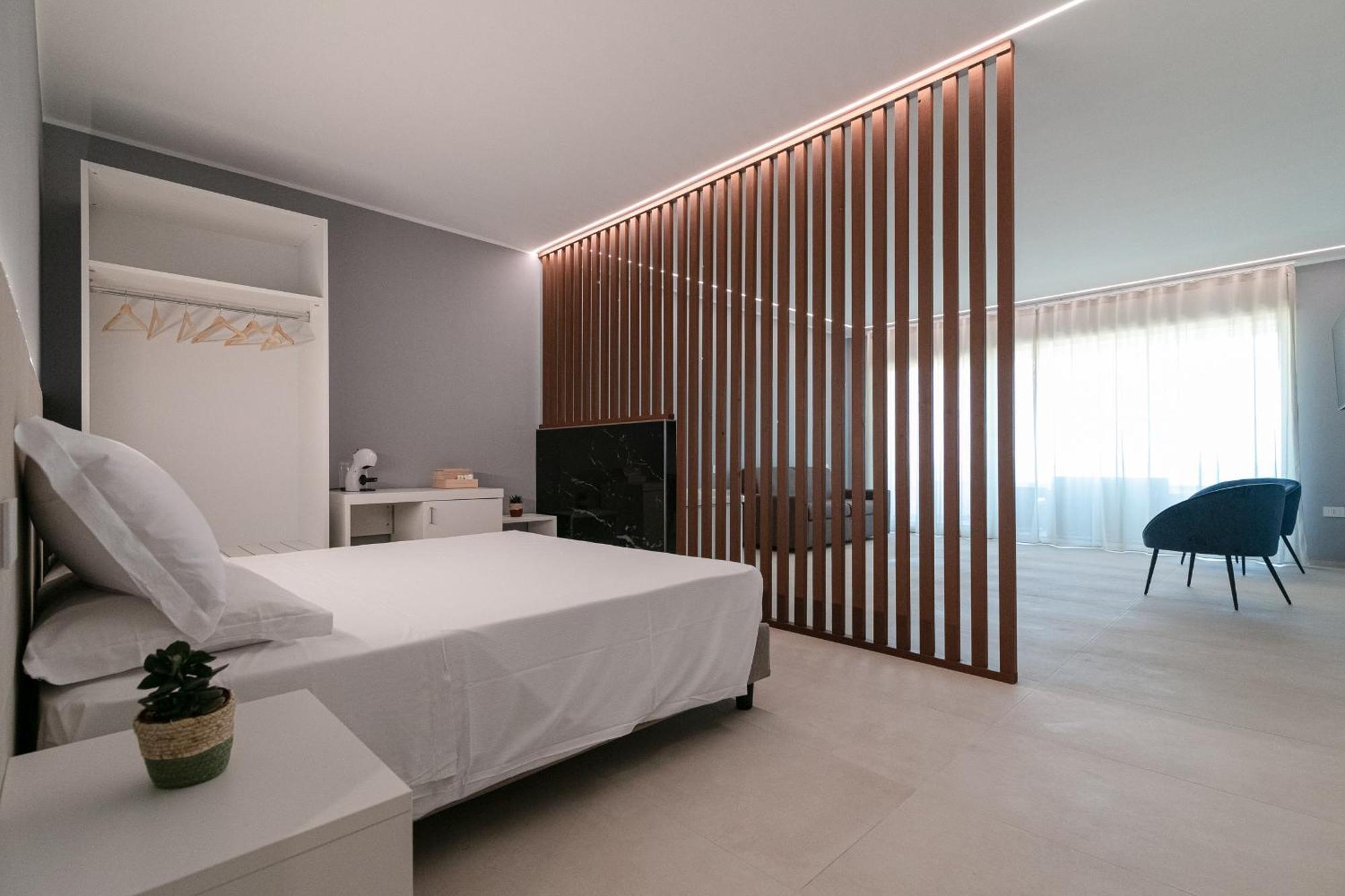 King'S Rooms Термоли Экстерьер фото